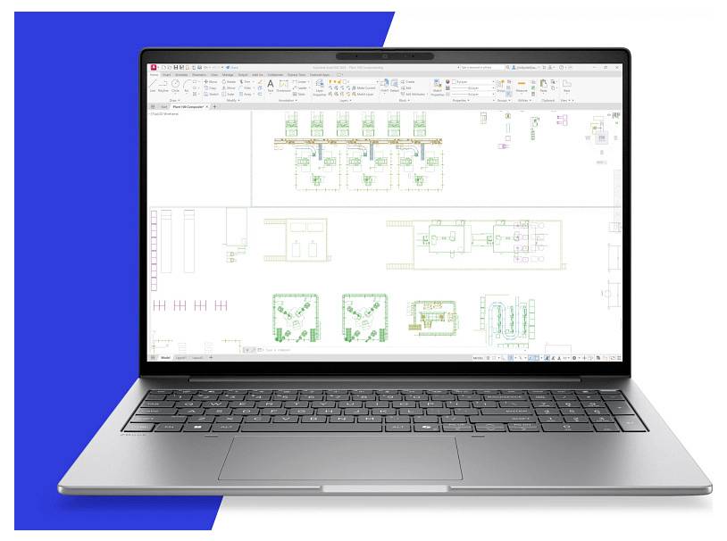 Laptop mit technischem Grundriss oder CAD-Layout auf weißem Bildschirm vor blau-weißem Hintergrund.