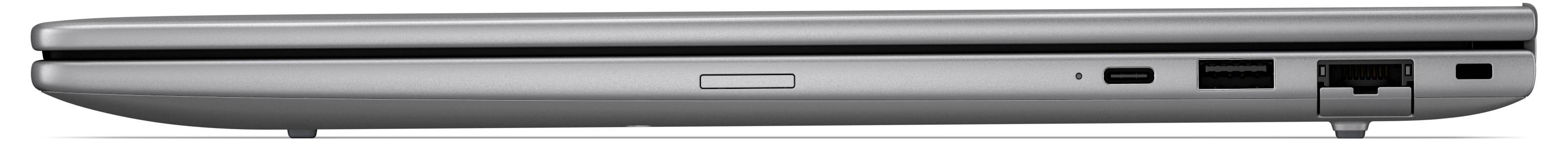 Seitenansicht eines geschlossenen silbernen Laptops mit dünnem Profil und Anschlüssen an der Vorderkante.