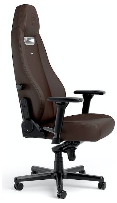 Brauner ergonomischer Bürostuhl mit hoher Rückenlehne, gepolstertem Sitz, verstellbaren Armlehnen und fünfrädriger Basis auf weißem Hintergrund