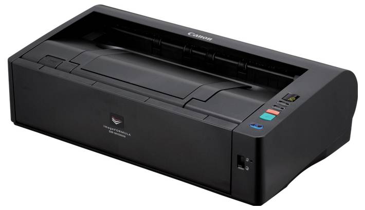 Schwarzer Canon-Desktopdrucker mit Papierfach und oberen Steuerungstasten, dargestellt in Drei-Viertel-Ansicht auf weißem Hintergrund