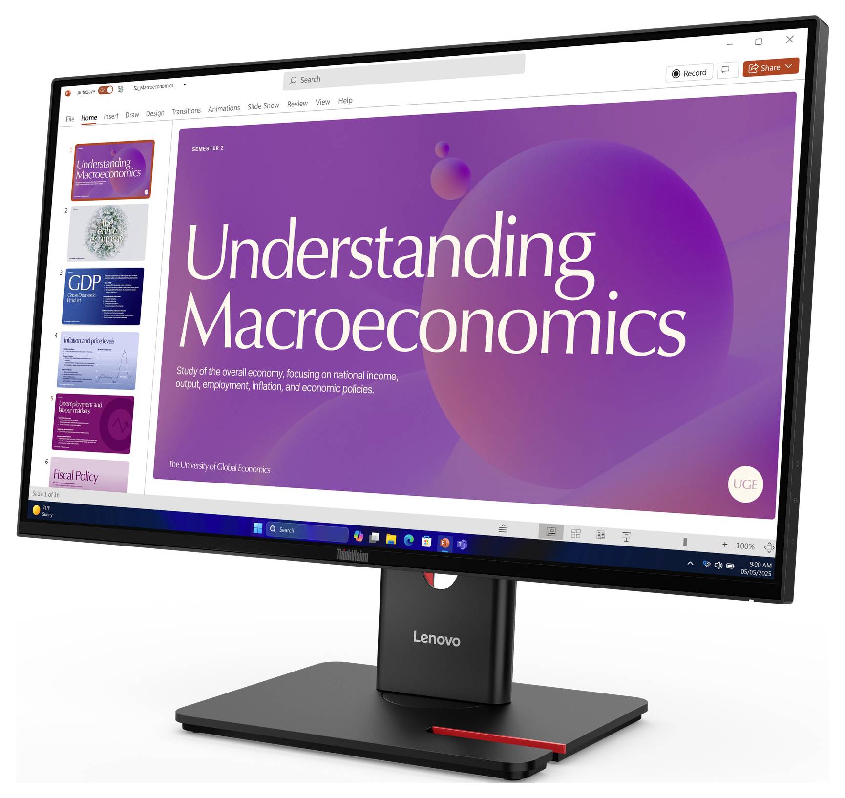 Ein Computermonitor zeigt eine Präsentationsfolie mit dem Titel 