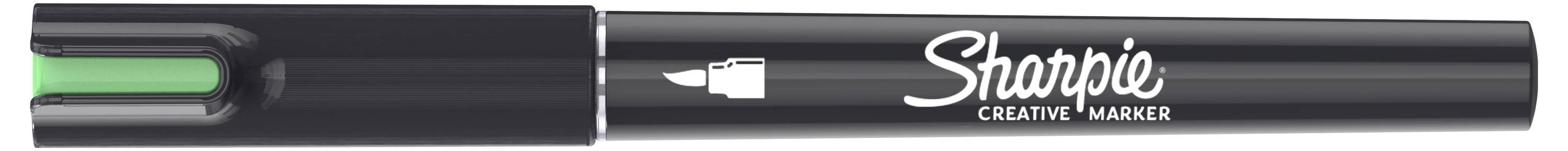 Schwarzer Sharpie Creative Marker mit grüner Akzentuierung auf der Kappe und dem auf dem Schaft aufgedruckten Sharpie-Logo.