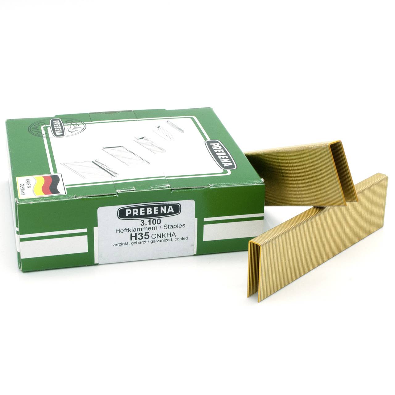 Grüne PREBENA-Box mit H35-Heftklammern mit zwei Streifen goldfarbener Heftklammern daneben auf weißem Hintergrund.