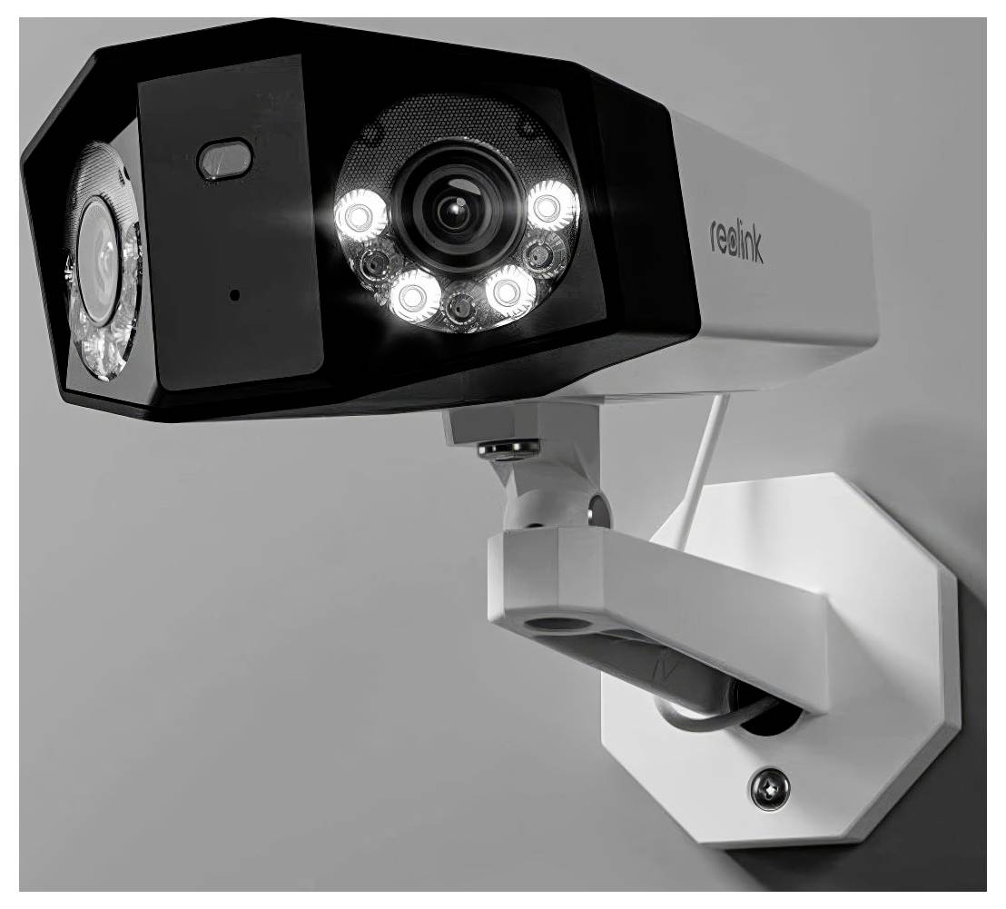 Weiße Reolink Outdoor-Sicherheitskamera auf einer Wandhalterung montiert, mit Nachtsicht-LEDs und einer vorderen Linse