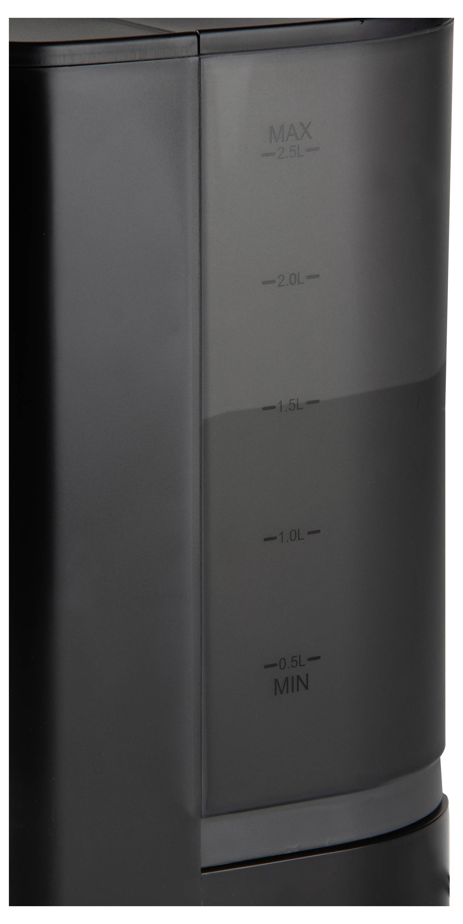 Nahaufnahme eines schwarzen Wasserbehälters mit Füllstandsanzeige von MIN bis MAX und Markierungen bei 0,5 l, 1,0 l, 2,0 l und 2,5 l.