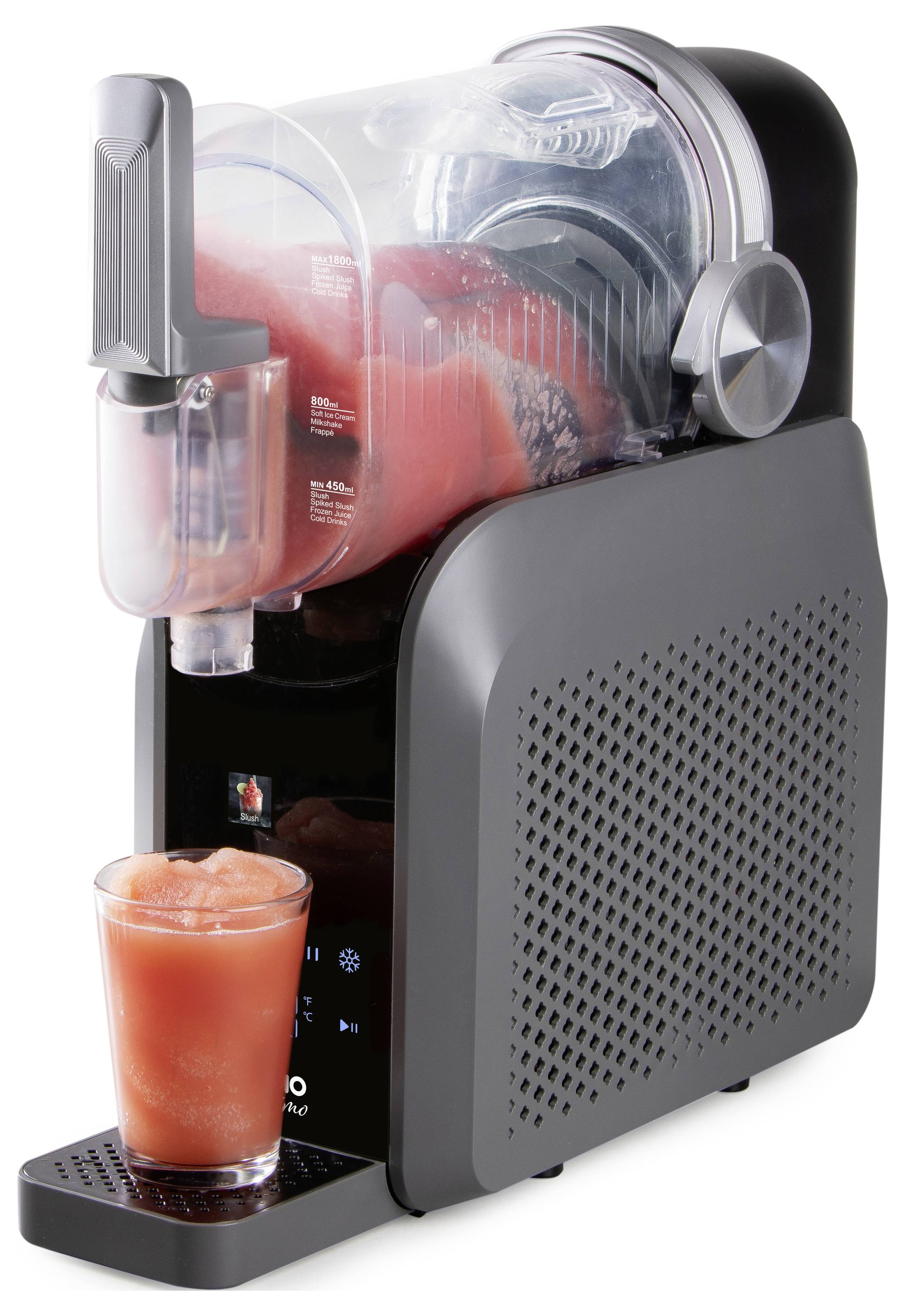 Aufsatz-Slushie-Automat, der ein rotes gefrorenes Getränk in ein kleines klares Glas ausgießt.