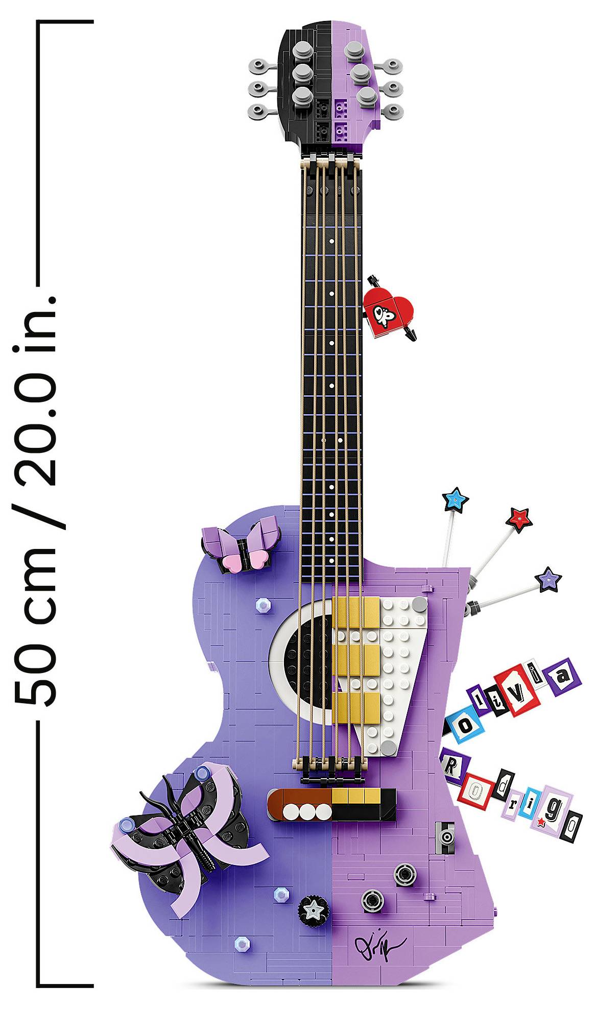 LEGO-ähnliches Modell einer violetten E-Gitarre mit einer Höhenangabe von 50 cm/20 Zoll und dekorativen musikthematischen Elementen, dargestellt als Produktbild auf weißem Hintergrund