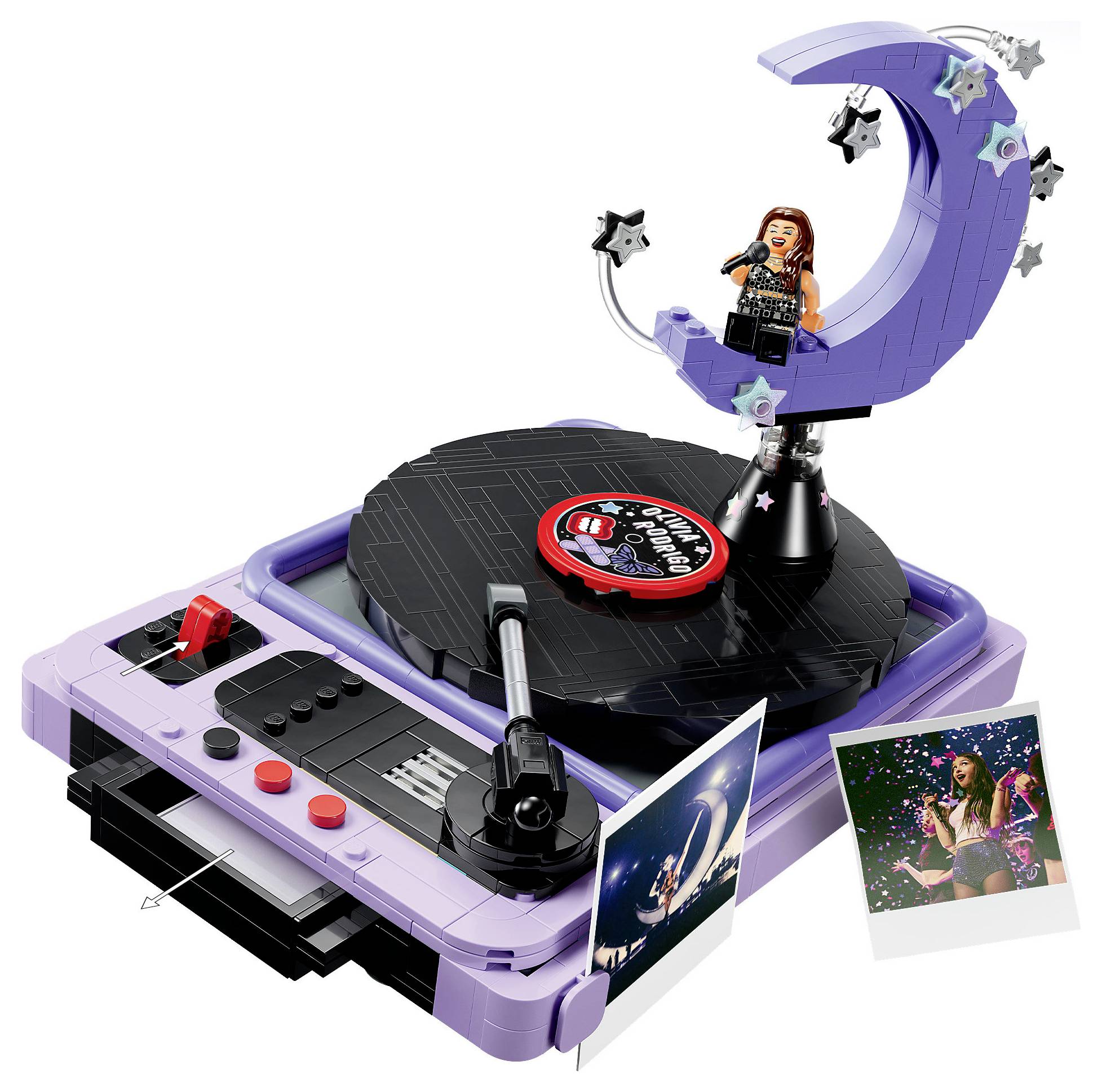 LEGO-artiges Plattenspieler-Musikset mit einem violetten Plattenspieler, einer Sänger-Minifigur auf einem Halbmond-Display und zwei Fotokarten