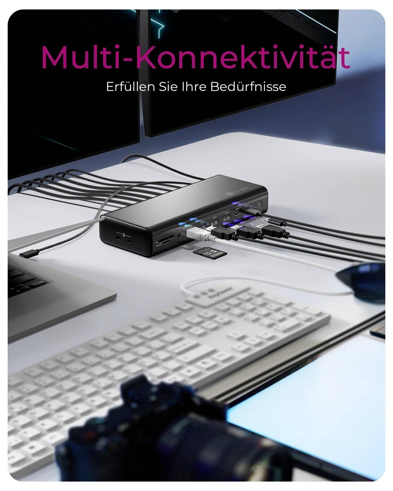 Dockingstation auf einem Schreibtisch verbindet mehrere Kabel und Geräte; Der deutsche Text liest sich als „Multi-Konnektivität