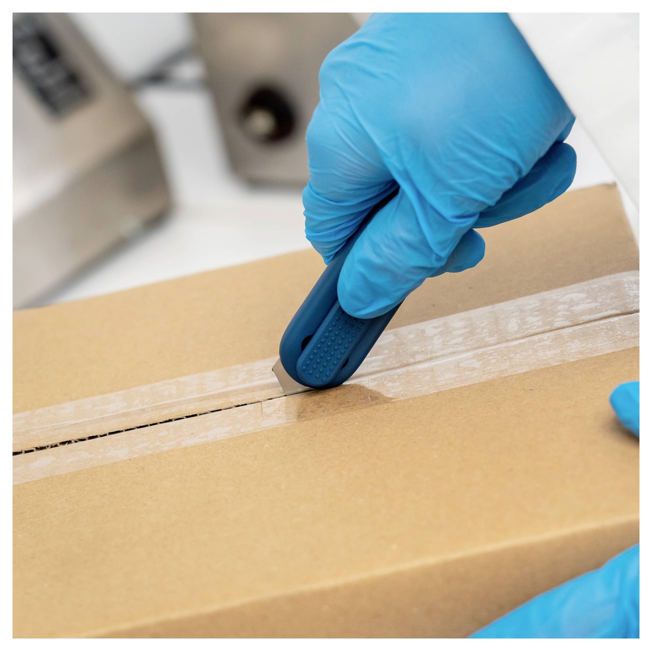 PHC E12205-4-01 Auto-Retract Volo™ MD Sicherheitsmesser (Klinge mit spitzer Spitze) 1St.