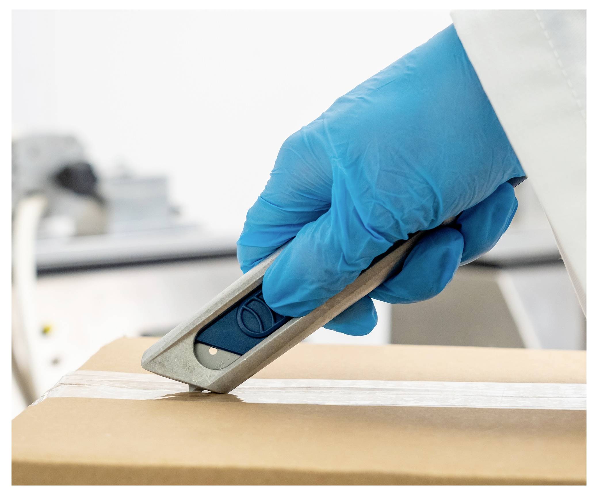 PHC E12208-9-01 Metti™ MD Sicherheitsmesser mit automatischem Einzug (Klinge mit spitzer Spitze) 1St.