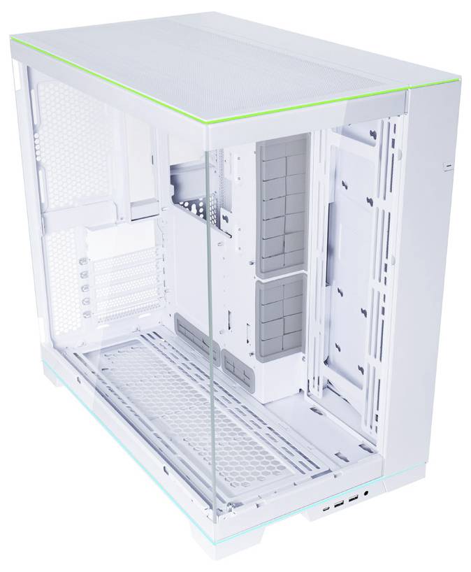 Leeres weißes Computer-Tower-Gehäuse mit entfernten Seitenpaneelen, das die inneren Laufwerkschächte, das Motherboard-Tablett und den Kabelführungsraum zeigt.