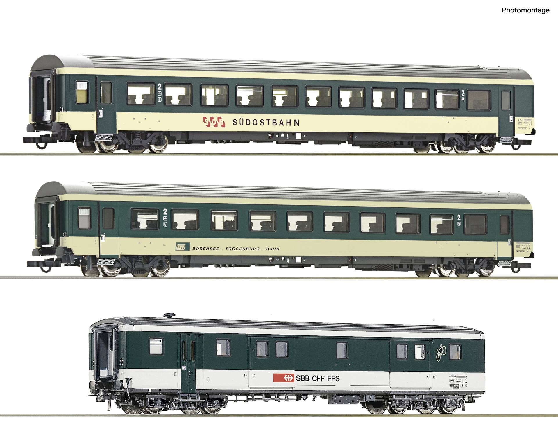Drei Modelleisenbahn-Personenwagen in Seitenansicht, zwei creme-grüne SÜDOSTBAHN-Wagen oben über einem grün-weißen SBB CFF FFS-Wagen unten.