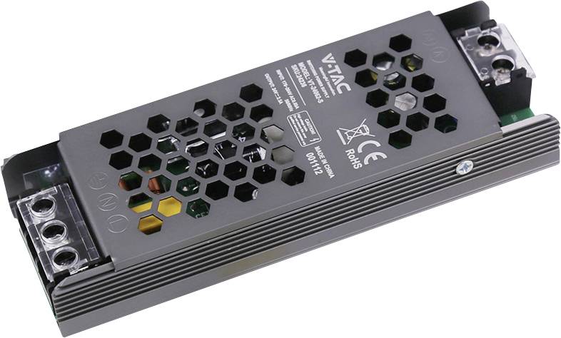 Schwarzes VTAC-Netzteil mit sechseckigen Lüftungslöchern, in perspektivischer Ansicht auf weißem Hintergrund