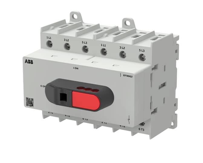 ABB dreipoliger Leitungsschutzschalter mit rotem Ein-/Ausschalter und gekennzeichneten Anschlüssen, dargestellt in einem produktstylisierten Bild.