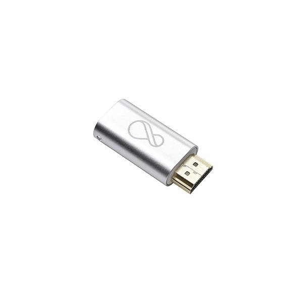 Silberner USB-Stick mit Micro-USB-Anschluss, dargestellt auf einem schlichten weißen Hintergrund.