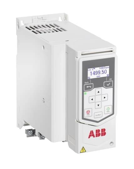 ABB-Industriefrequenzumrichter mit digitaler Anzeige, die 1499,50 U/min anzeigt, und Tastatursteuerung auf weißem Hintergrund