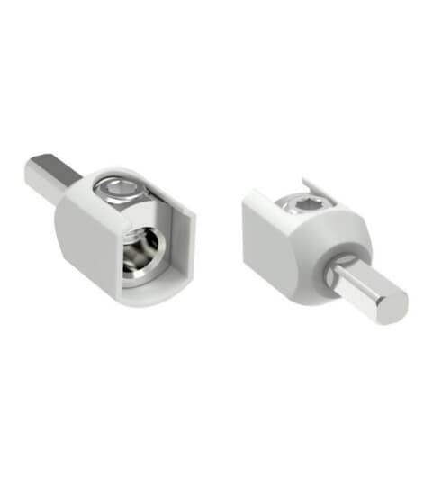 Zwei metallische mechanische Kupplungen nebeneinander auf weißem Hintergrund dargestellt, jede mit einem sechseckigen Gehäuse und vorstehendem Wellenende.