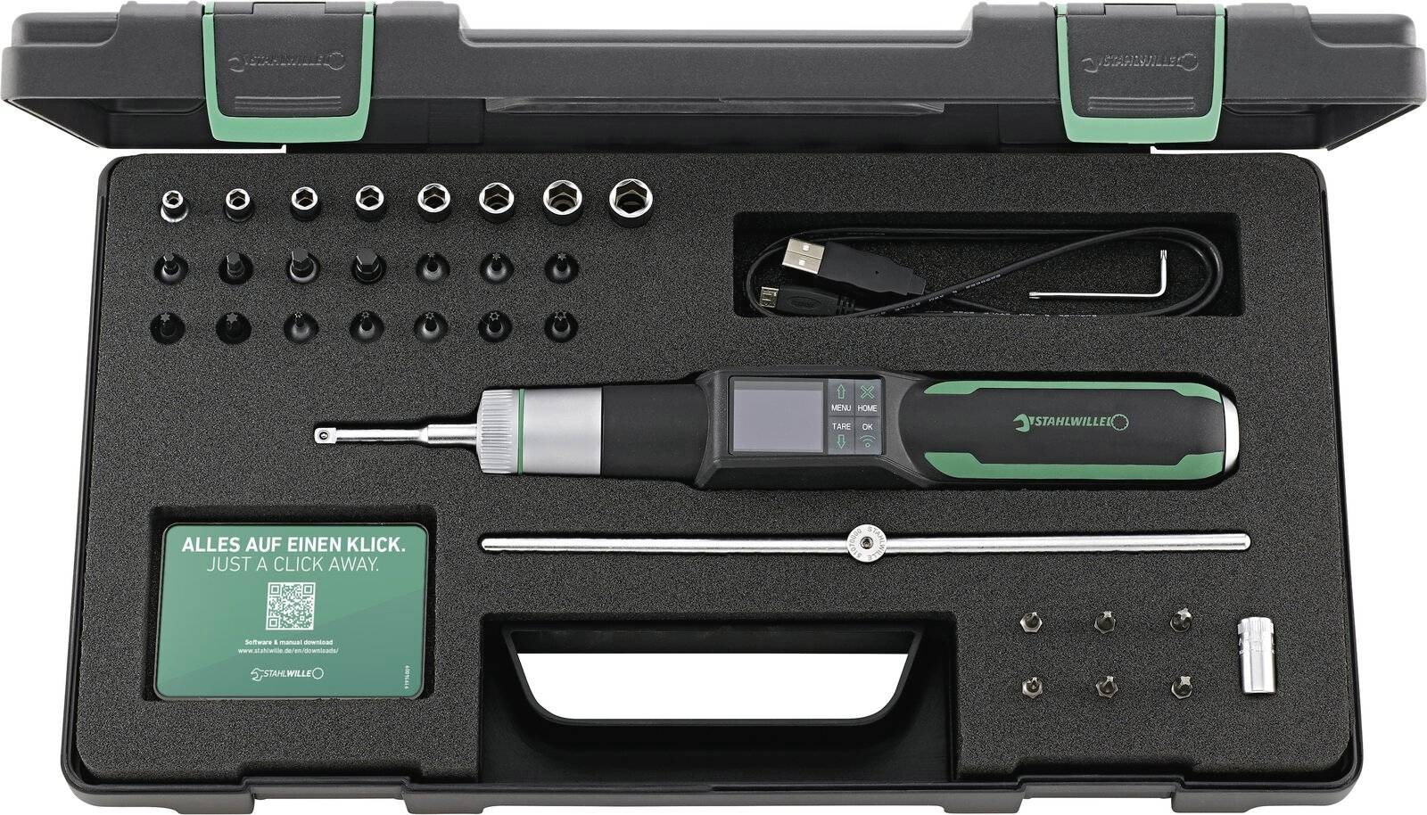 Offene Werkzeugkofferin mit einem kabellosen Elektroschrauber, Steckbits, Verlängerungsstange, Ladekabel und kleinen Zubehörteilen ordentlich in einer Schaumstoffeinlage organisiert.