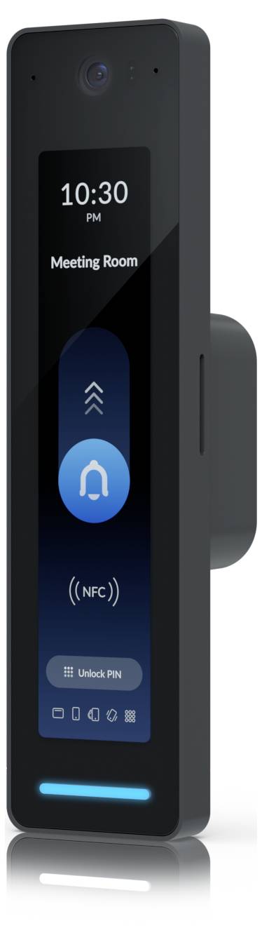 Wandmontiertes intelligentes Türzugangs-Terminal mit Bildschirm, der 22:30 Uhr, Meetingraum, NFC und eine blaue Entsperr-Schaltfläche anzeigt.