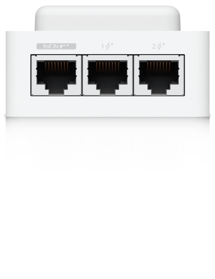 Weißes Netzwerkgerät mit drei Ethernet-Anschlüssen auf der Frontplatte, beschriftet mit „PoE IN