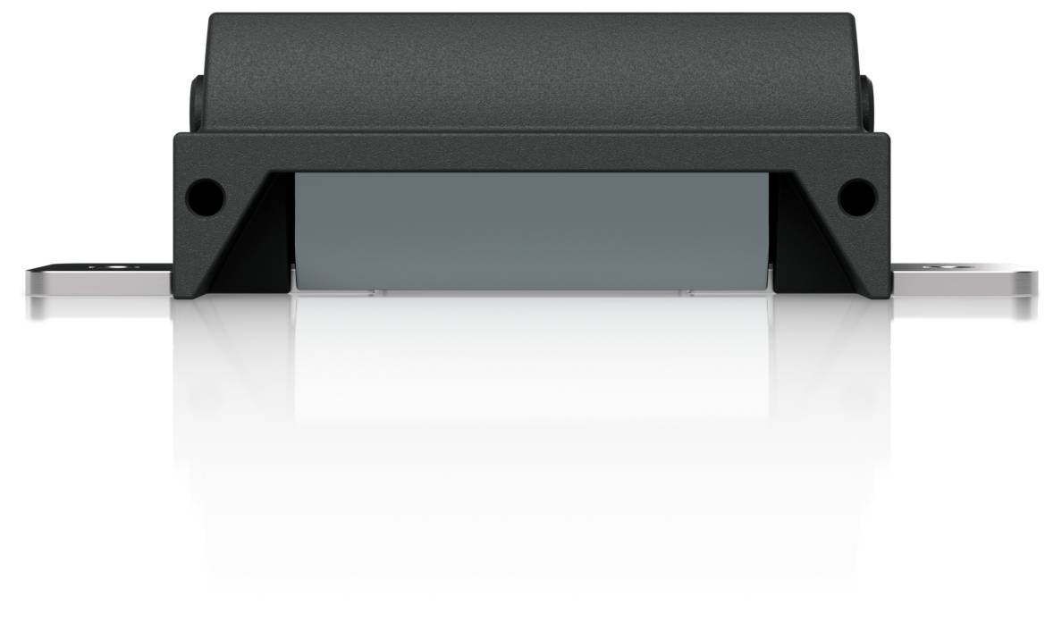 Schwarzes elektronisches Sensor- oder Scannermodul mit metallischen Seitenlaschen, Vorderansicht auf weißem Hintergrund.