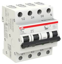 Weißer vierpoliger ABB-Elektroschalter mit TEST-Taste und Klemmenmarkierungen 1/2, 3/4, 5/6 und N