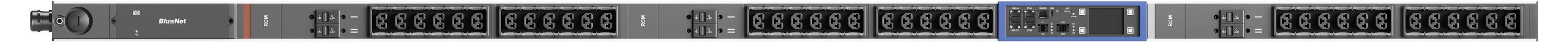 Frontplatte eines Netzwerk-Switches oder Audio-Rack-Geräts mit mehreren Ethernet-Anschlüssen, Status-LEDs und einem hervorgehobenen aktiven Anschlussbereich.