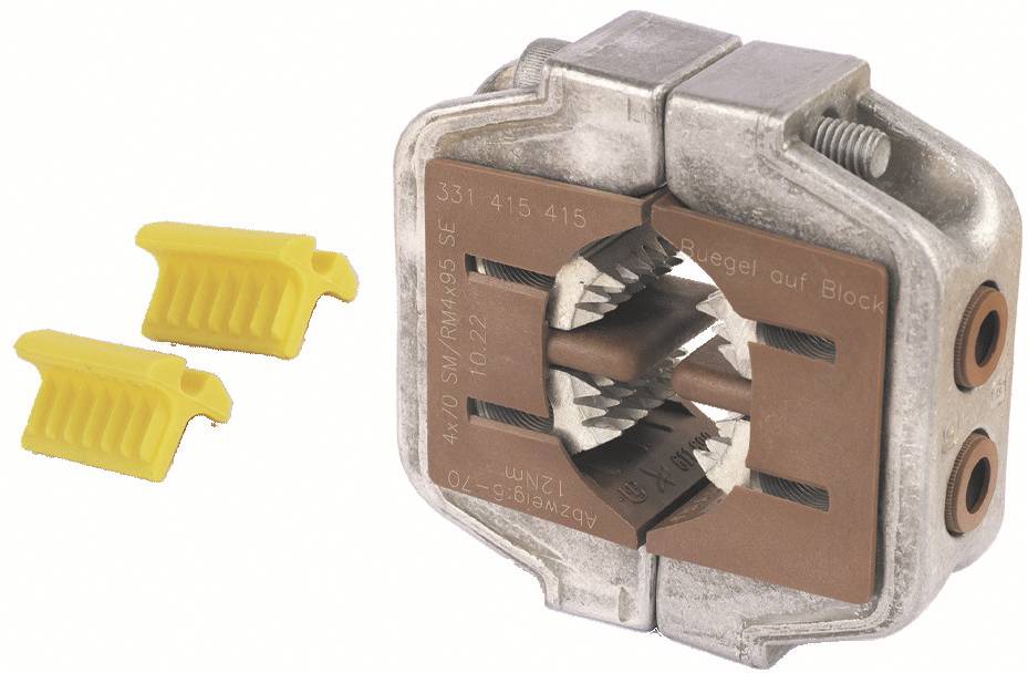 Metalldrähte-Crimpwerkzeug mit zwei gelben Kunststoffeinsätzen daneben auf weißem Hintergrund.