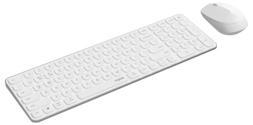 Weiße kabellose Tastatur und Maus im Set auf einfachem Hintergrund, schräg dargestellt.