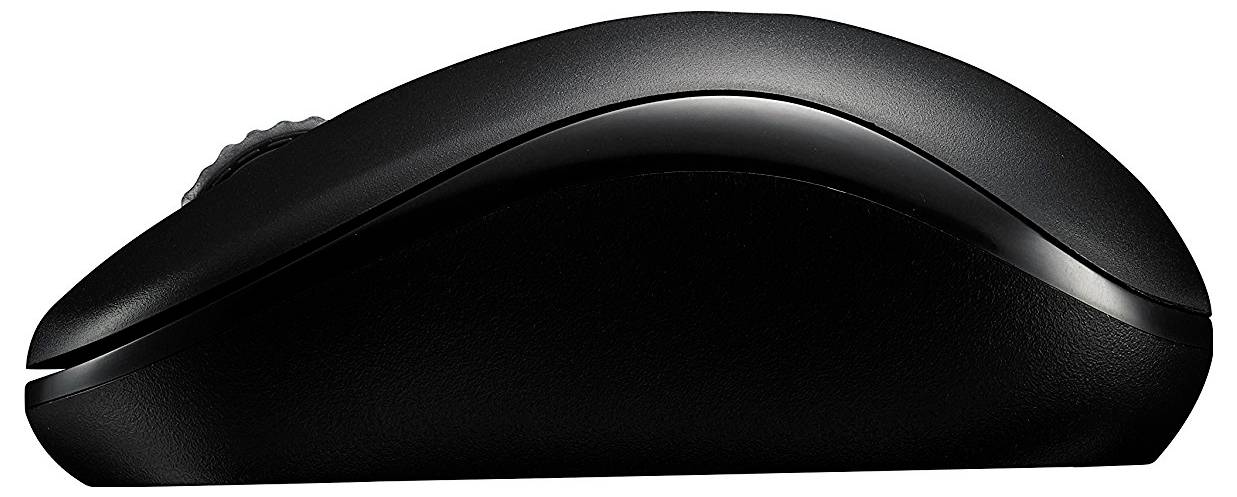 Schwarze kabellose Computermaus in Seitenansicht auf weißem Hintergrund.