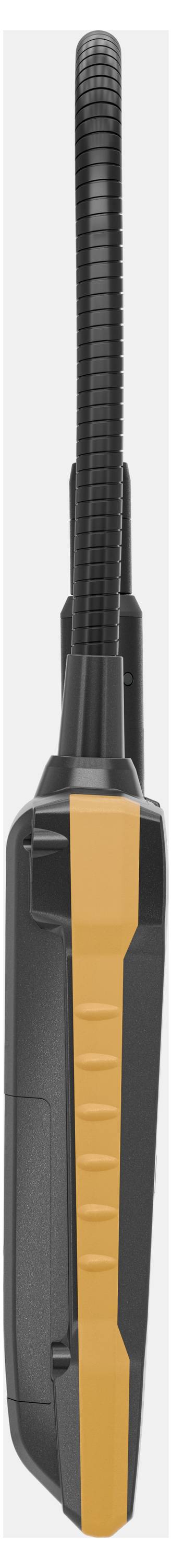 Schwarz-oranges tragbares Werkzeug mit langem geripptem Griff und vertikalem orangefarbenem Akzent am Gehäuse, vor hellem Hintergrund dargestellt.