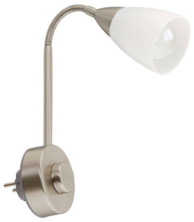 Wandmontierte Leselampe mit geschwungener Auszieharm aus gebürstetem Nickel, verstellbarem kegelförmigem Schirm und rundem Bedienungsknopf.
