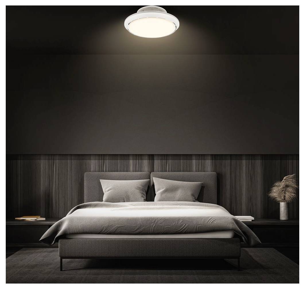 Modernes minimalistisches Schlafzimmer mit einem ordentlich gemachtem Bett, dunklen Wänden und einer zentral über dem Bett angebrachten Deckenleuchte.