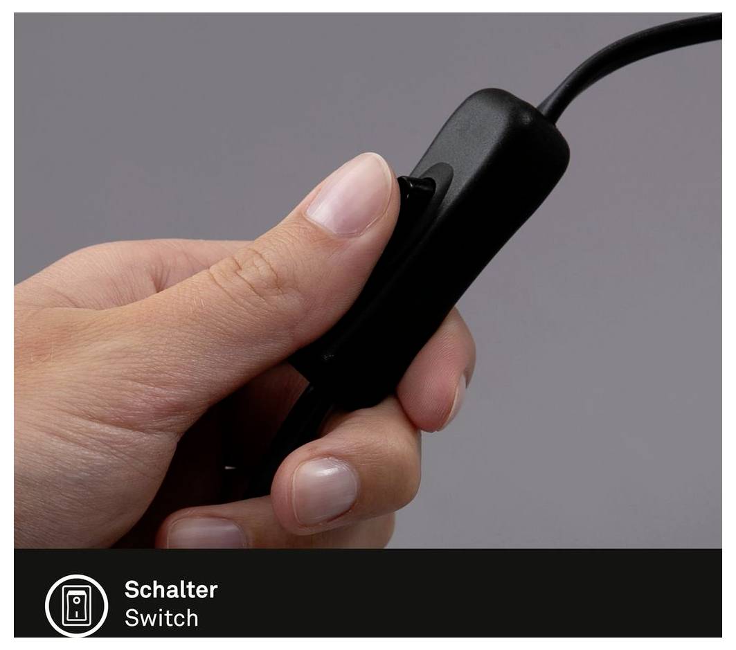 Hand drückt einen schwarzen Inline-Schalter auf einem Kabel; beschriftet mit „Schalter