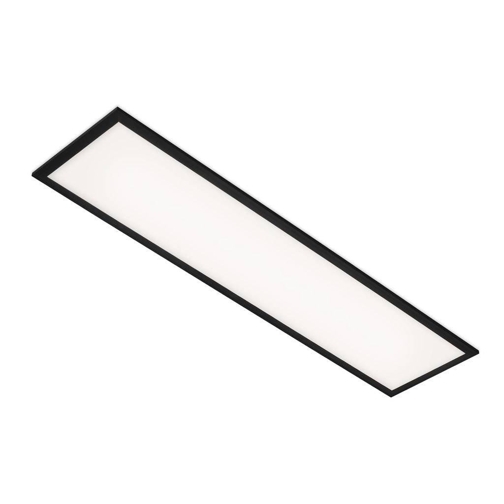 Ein langgestrecktes rechteckiges, in die Decke eingelassenes Leuchten-Panel mit schwarzem Rahmen und weißem Diffusor, im Winkel auf weißem Hintergrund dargestellt.