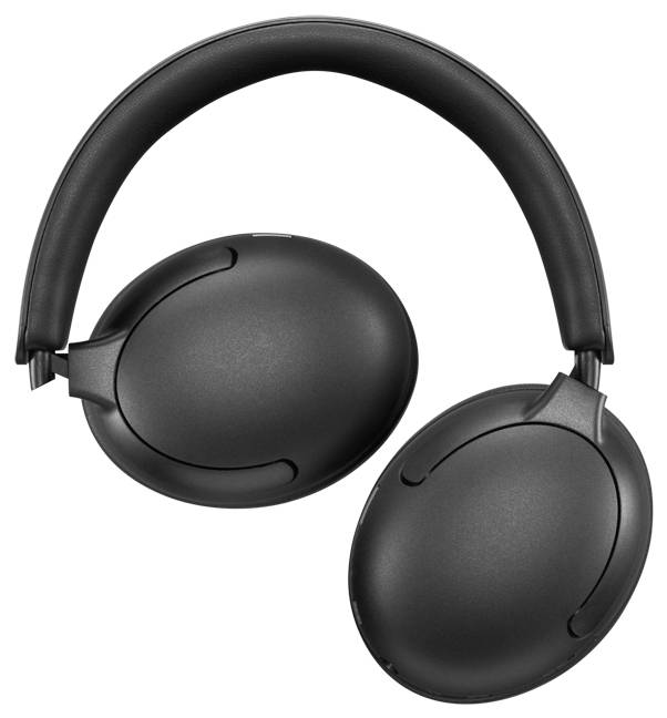 Schwarze Over-Ear-Kopfhörer mit gepolstertem Kopfbügel, isoliert auf weißem Hintergrund dargestellt.