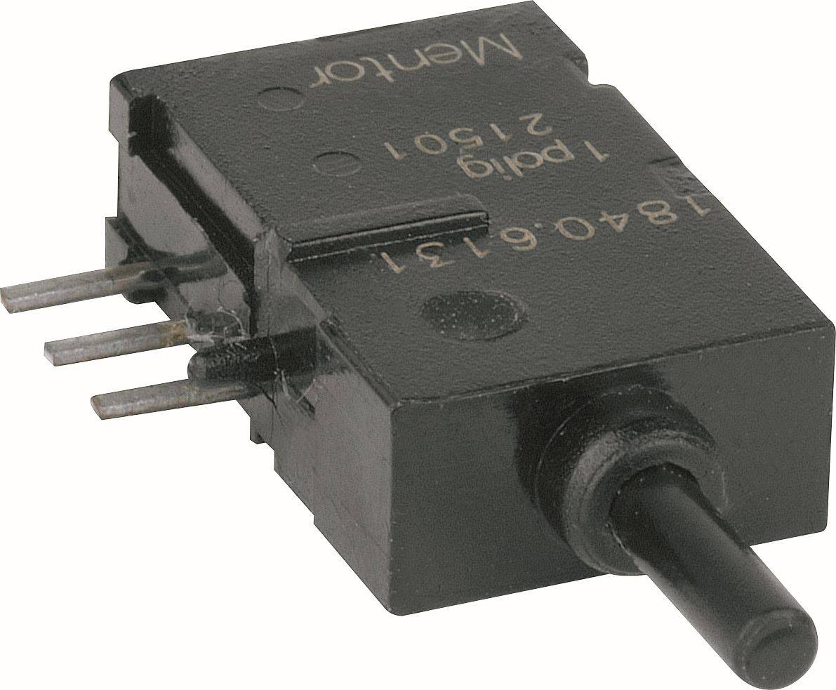 Schwarzer elektrischer Mikroschalter mit drei Metallkontakten und einem schwarzen Betätigungshebel.