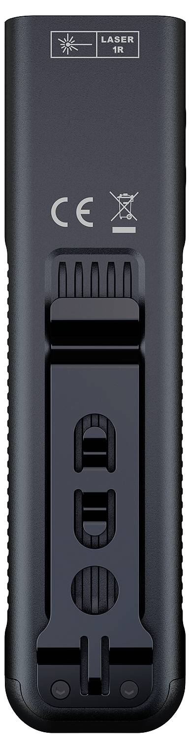 Rückseite eines schwarzen Lasergeräts mit einem aufsteckbaren Batteriefach, CE- und durchgestrichenen Mülltonnensymbolen sowie einer 