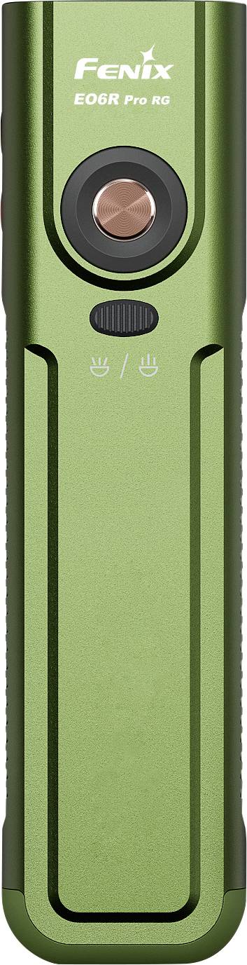 Green Fenix E06R Pro RG Taschenlampe von vorne gezeigt, mit zentralem rundem Knopf und Clip-/Anzeigedetails am Gehäuse.