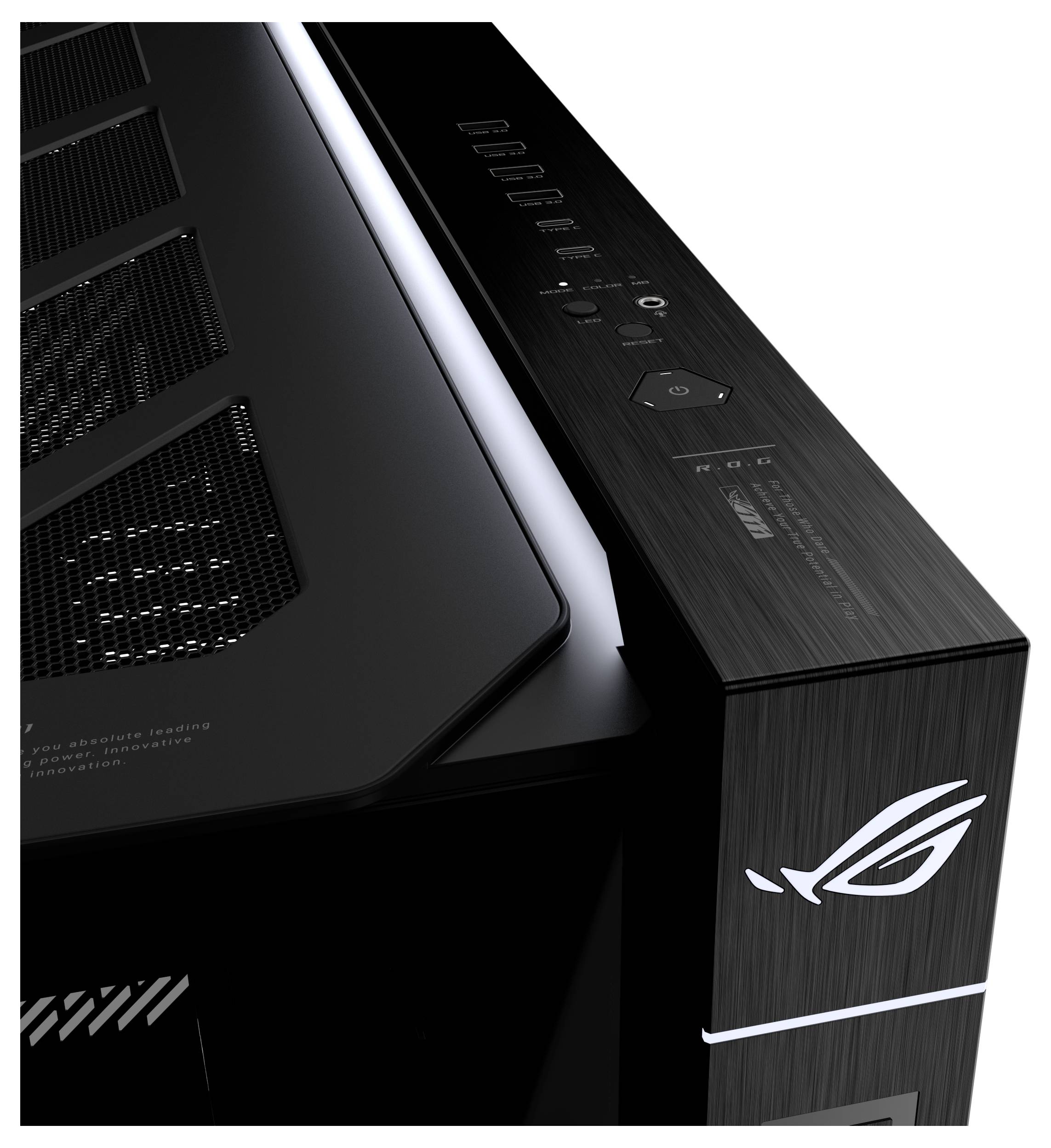 Nahaufnahme eines schwarzen ASUS ROG Desktop-PC-Gehäuses mit Mesh-Lüftungsschlitzen, oberen Steuertasten und dem beleuchteten Republic of Gamers Logo auf der Frontplatte.