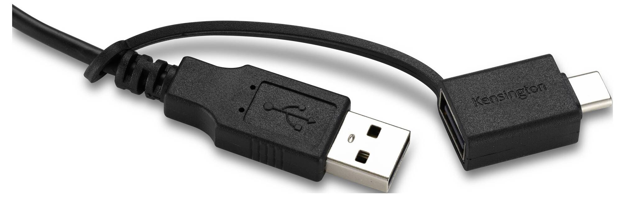 USB-C-zu-USB-A-Adapterkabel mit einem Kensington-Markenkonnektoren, gezeigt auf weißem Hintergrund.