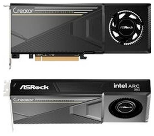 Zwei ASRock Intel Arc Grafikkarten nebeneinander gezeigt, eine mit dem Lüfter auf der rechten Seite und eine mit dem Lüfter auf der linken Seite.