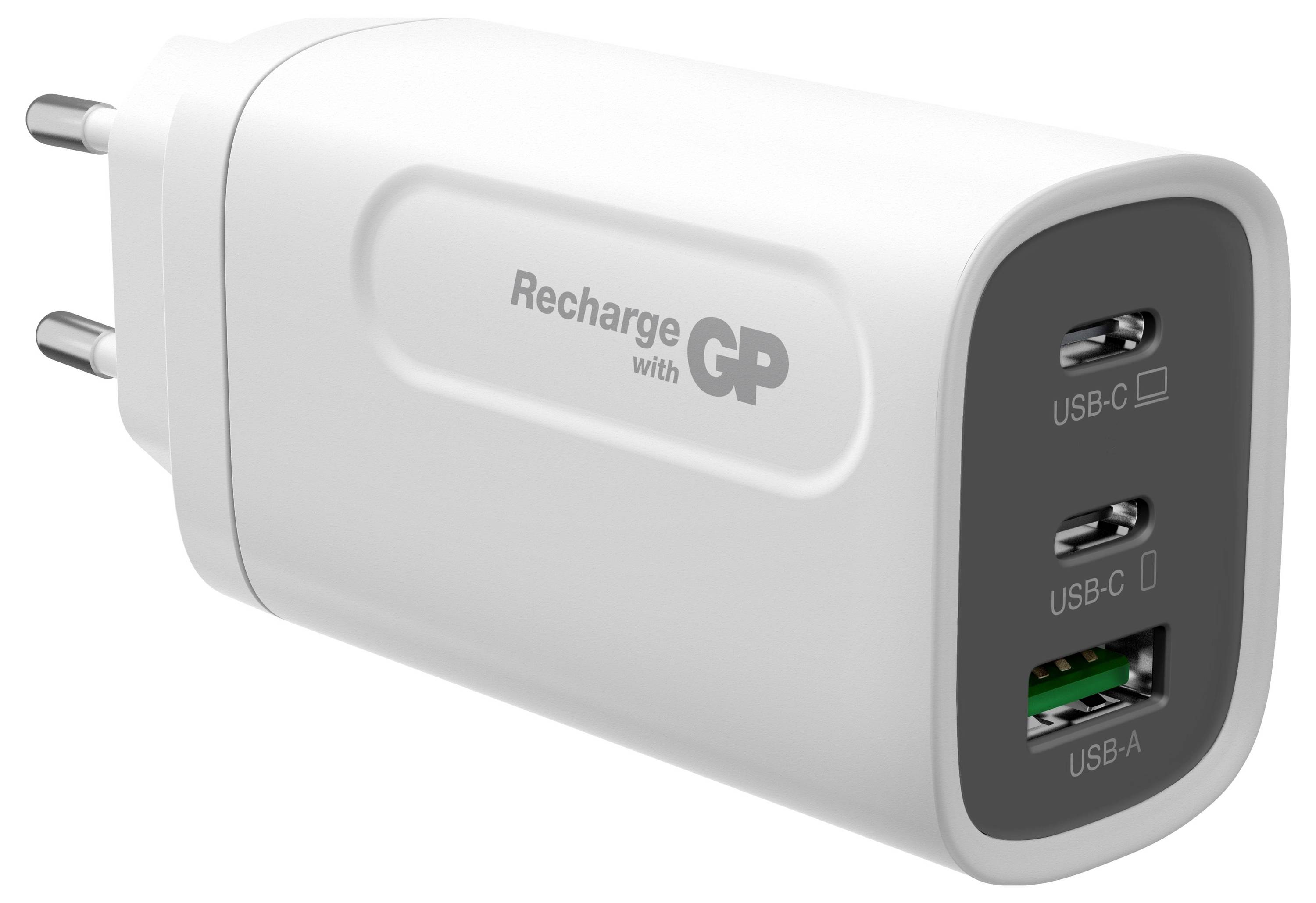 Weiß GP Wandladegerät mit europäischem Stecker und drei Anschlüssen: zwei USB-C und ein USB-A.
