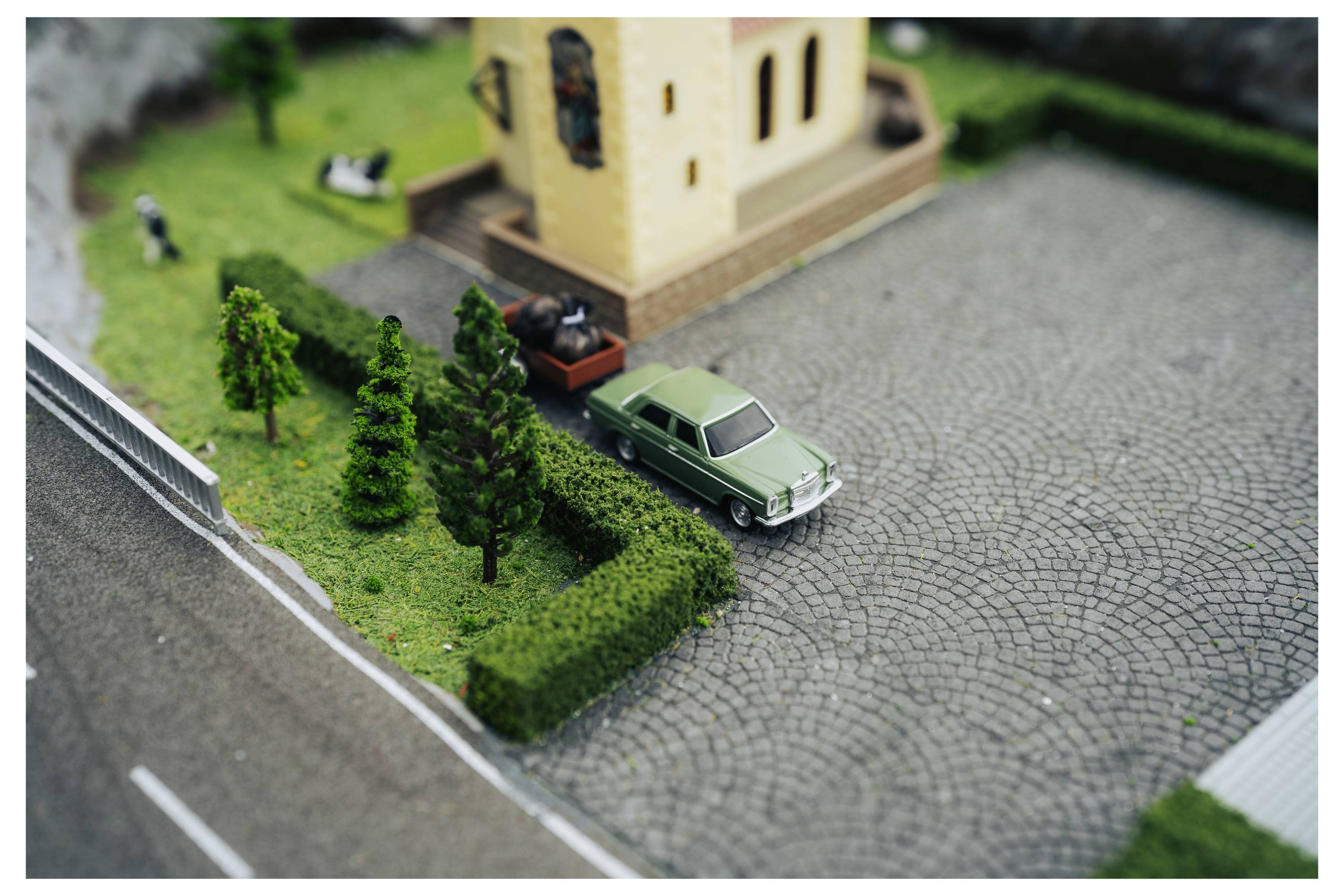 Carson Modellsport 500504169 1:87 RC Modellauto Elektro Straßenmodell Heckantrieb (2WD) inkl. Akku, Ladegerät und Senderbatterien