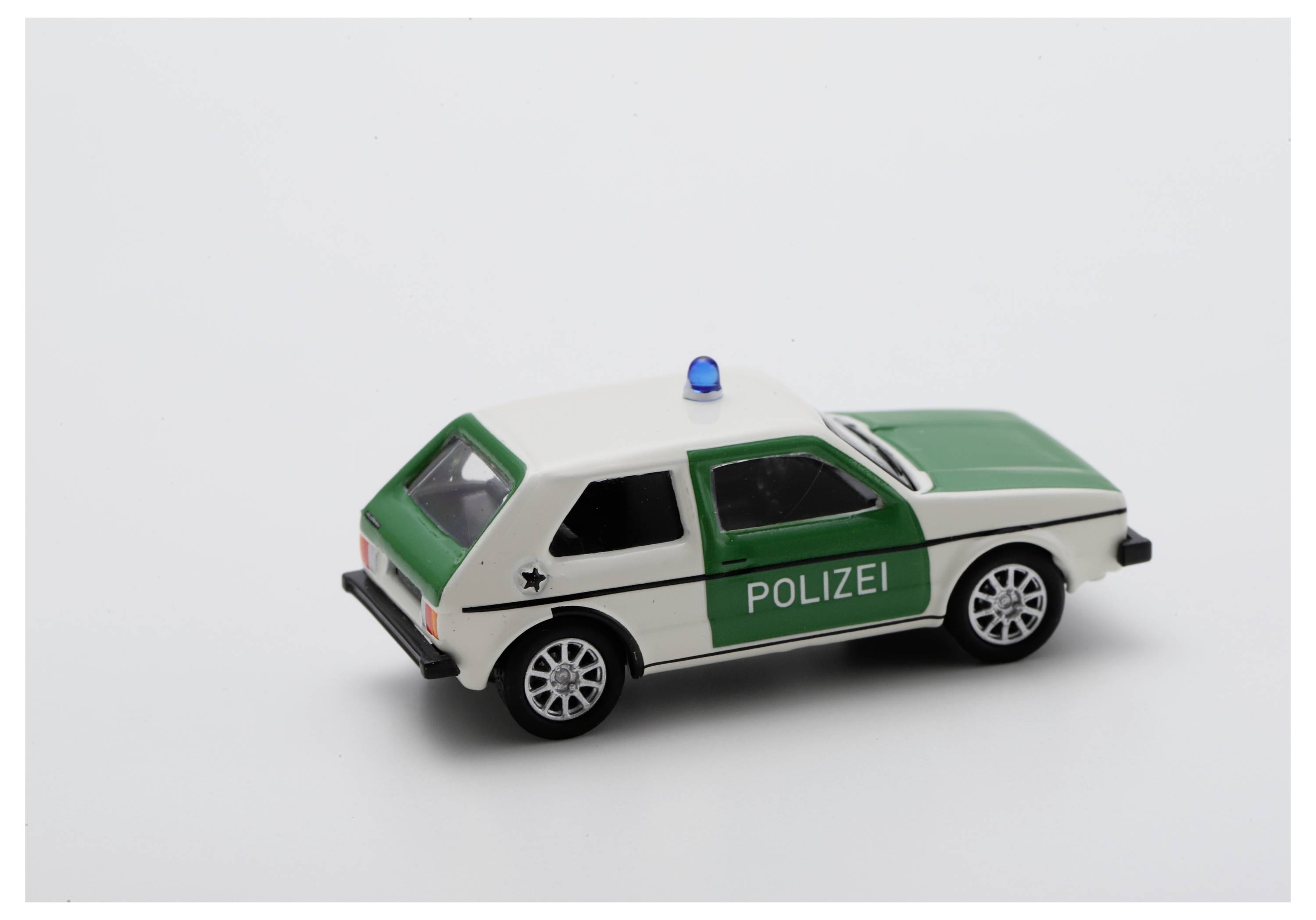 Schuco 451870009 H0 PKW Modell Volkswagen (VW) Golf I