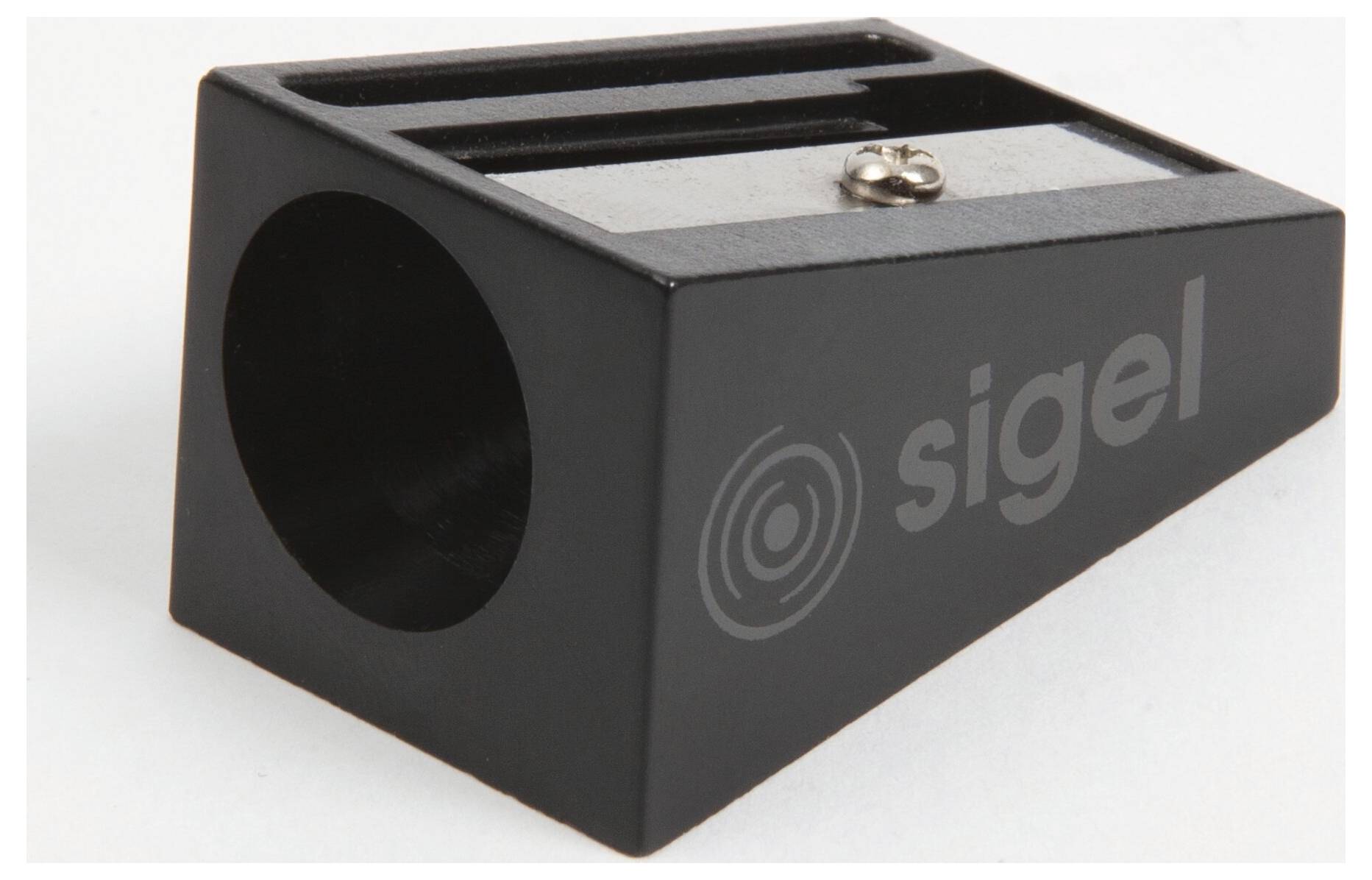 Schwarzer dreieckiger Bleistiftspitzer mit einzelnem Loch, Metallklinge und 'sigel' Logo