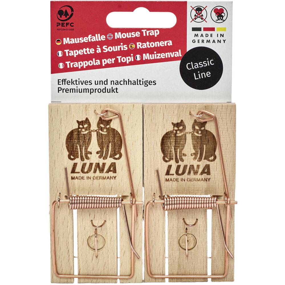 Zwei hölzerne Mausefallen mit der Aufschrift „LUNA Made in Germany