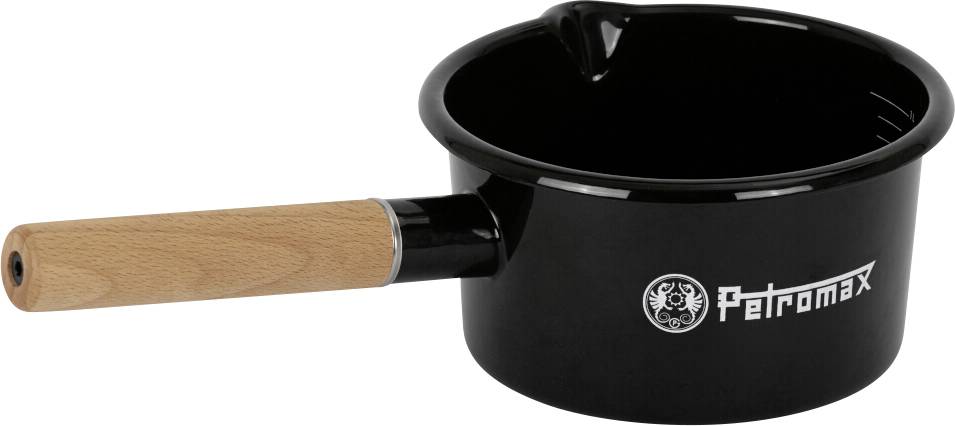 Schwarzer Metalltopf zum Camping mit Holzgriff und Ausgießtülle, auf weißem Hintergrund mit 