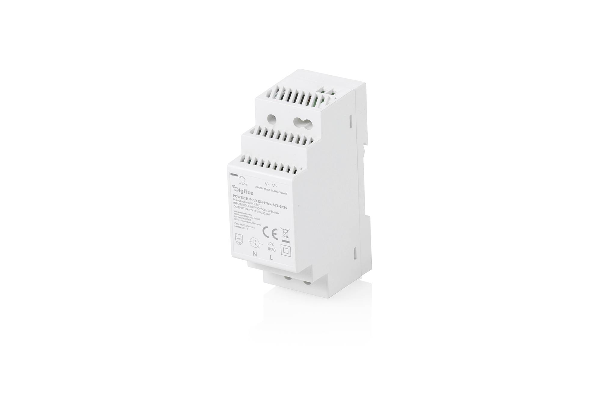 Weiß montiertes Elektrosteuerelement auf DIN-Schiene mit Anschlussklemmen und gedrucktem Etikett, isoliert auf weißem Hintergrund dargestellt.